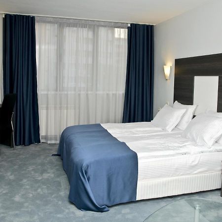 Hotel 4 Zona 소피아 외부 사진