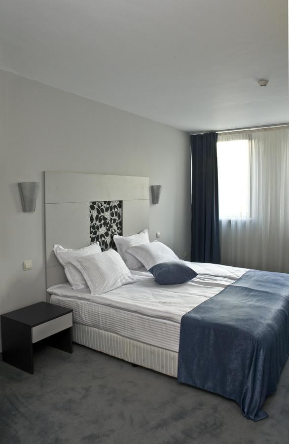 Hotel 4 Zona 소피아 외부 사진