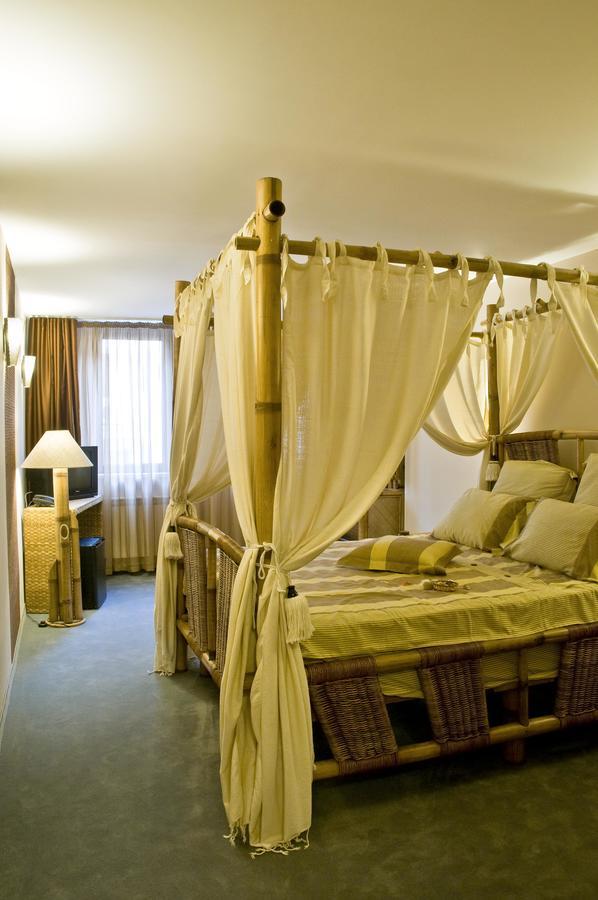 Hotel 4 Zona 소피아 외부 사진